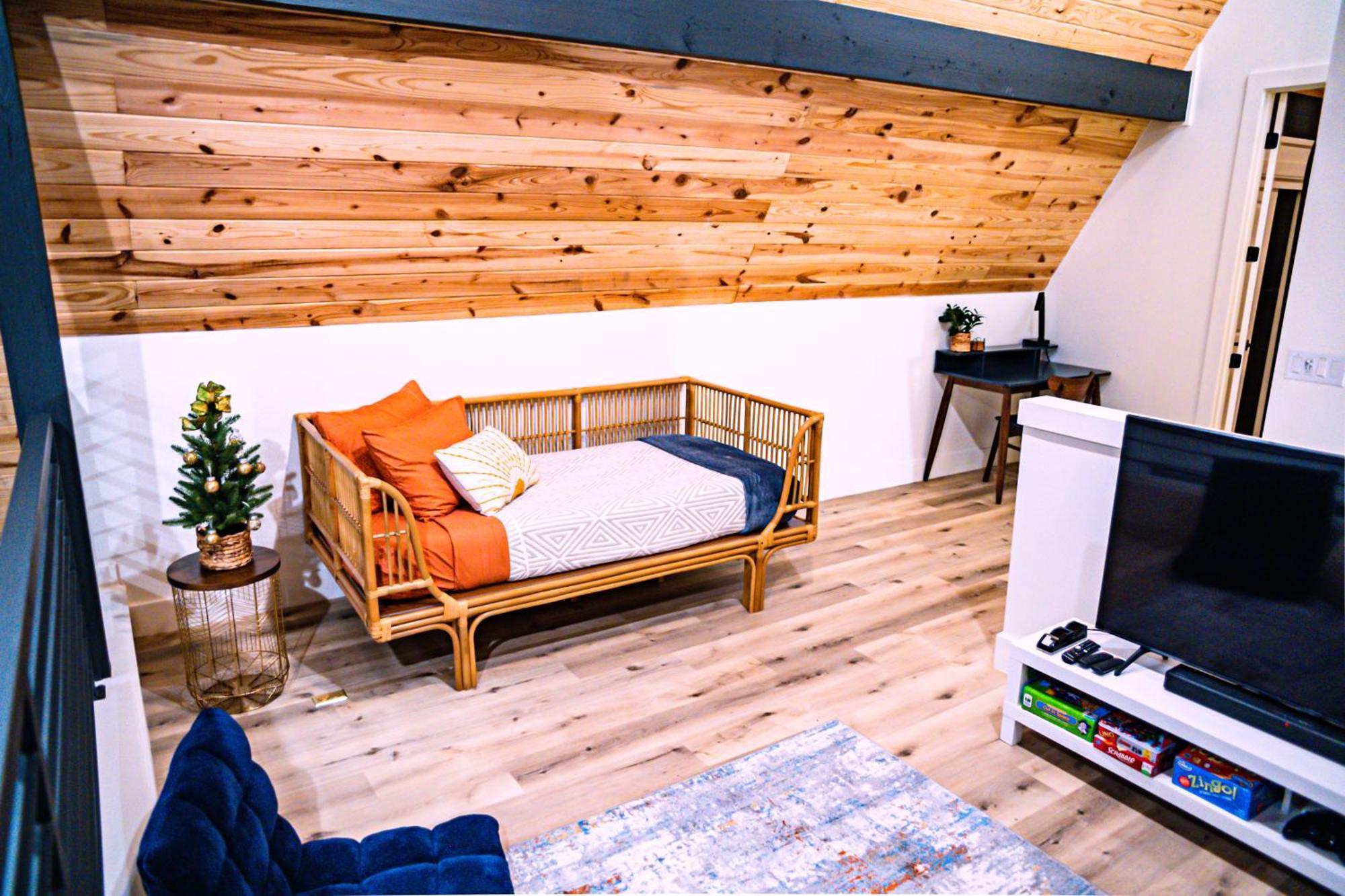 Gruene Daze Chalet - Stylish Aframe - Escape The Ordinary 新布朗费尔斯 外观 照片